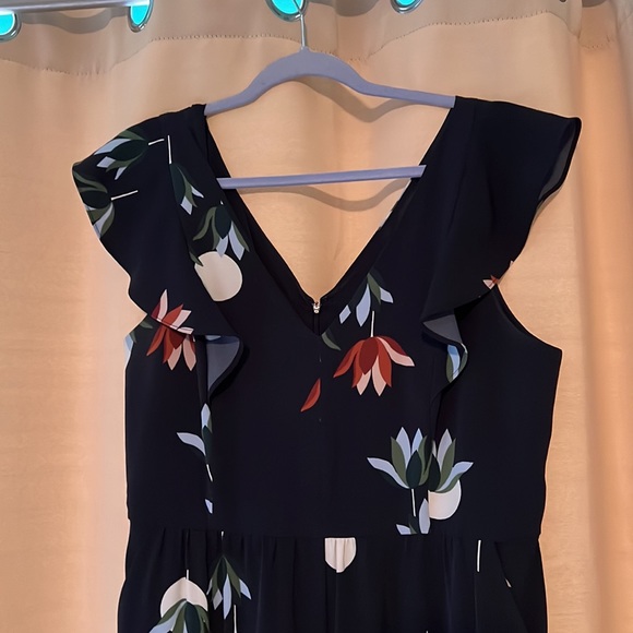 Jumper - Picture 2 of 3